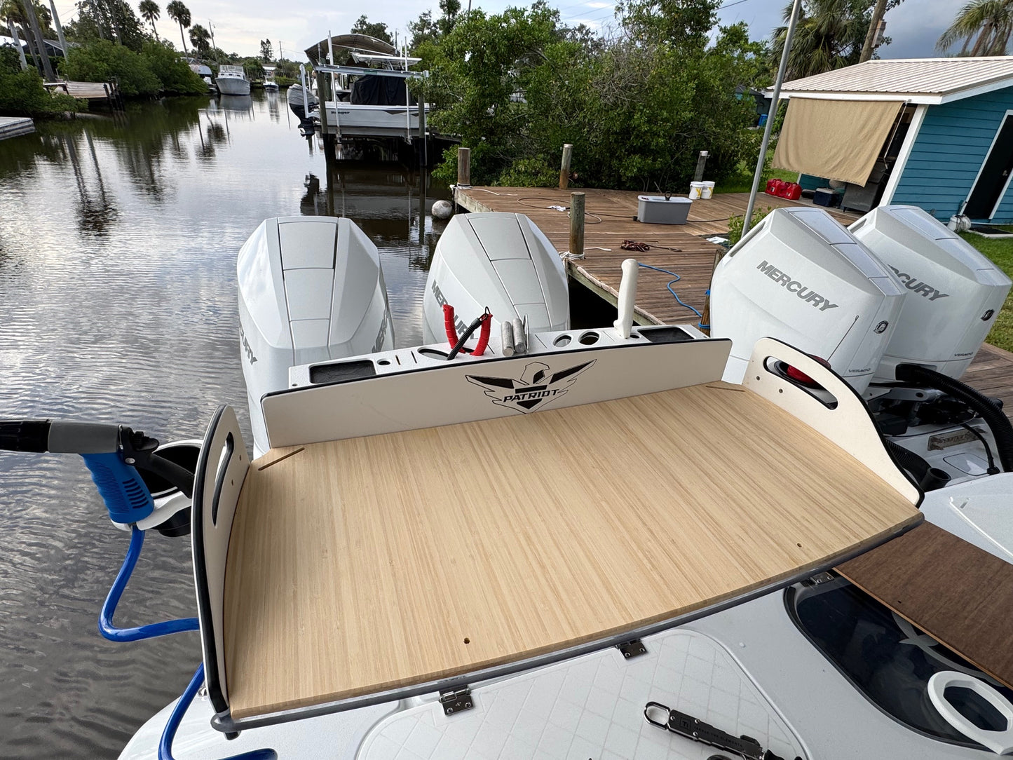 Patriot Custom Bait & Entertainment Table