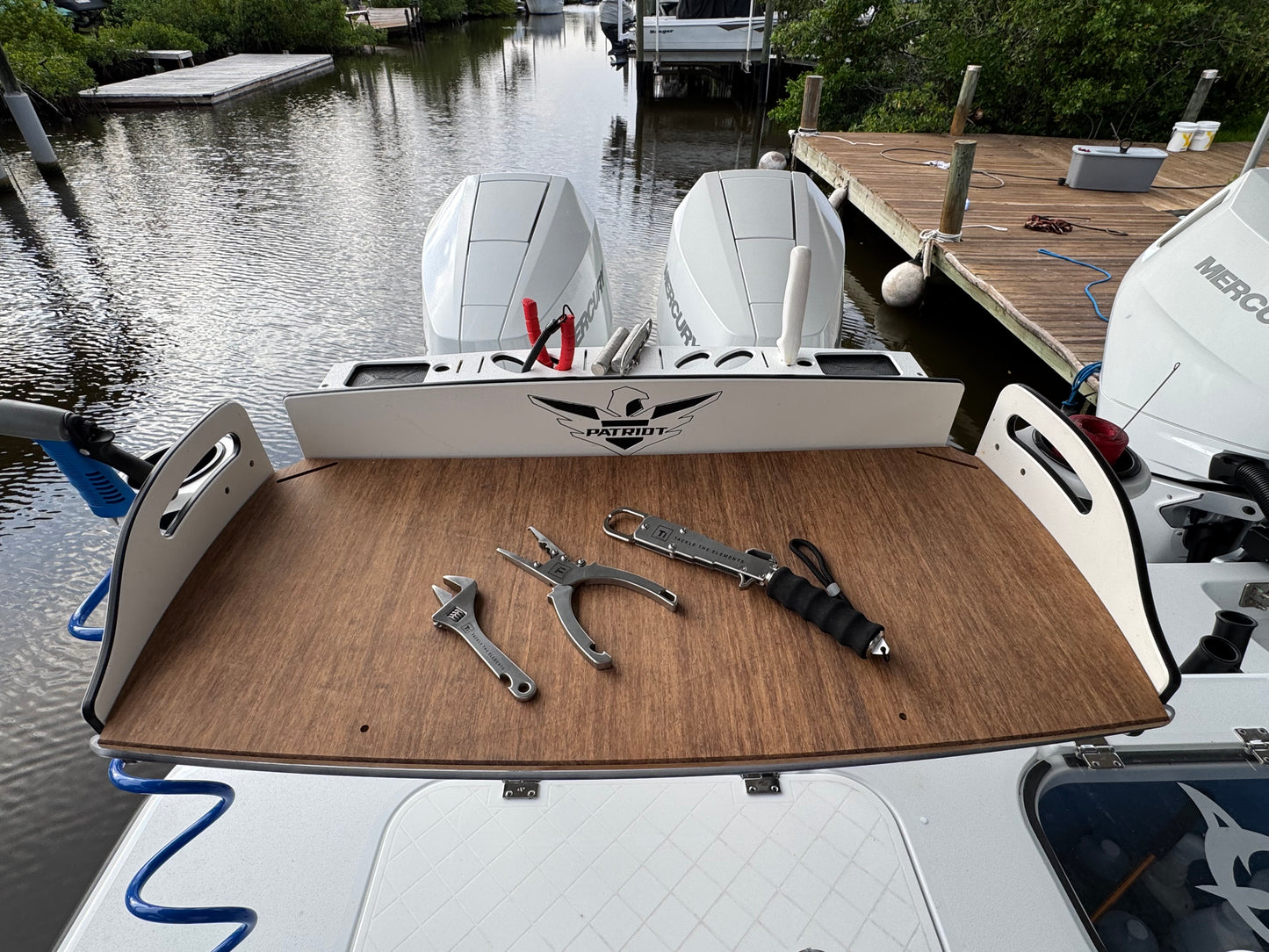 Patriot Custom Bait & Entertainment Table